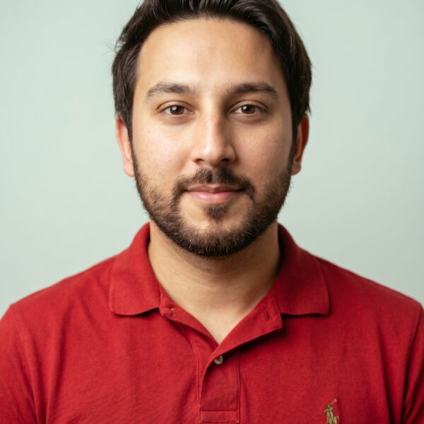 Tas Khan